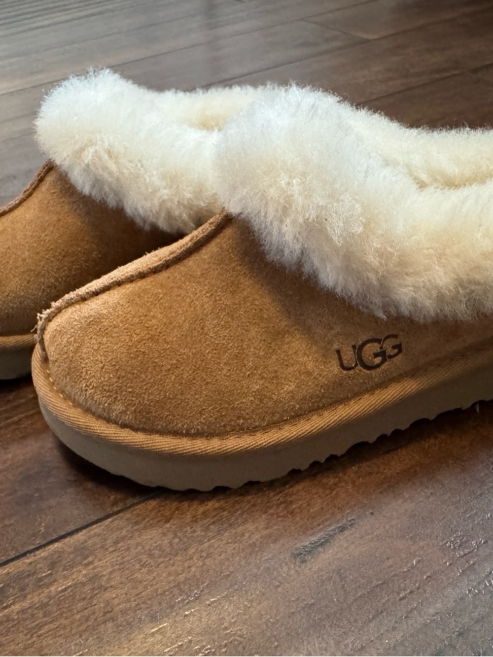 Kids UGG Chestnut Suede Slippers with Cream Shearling Size 11